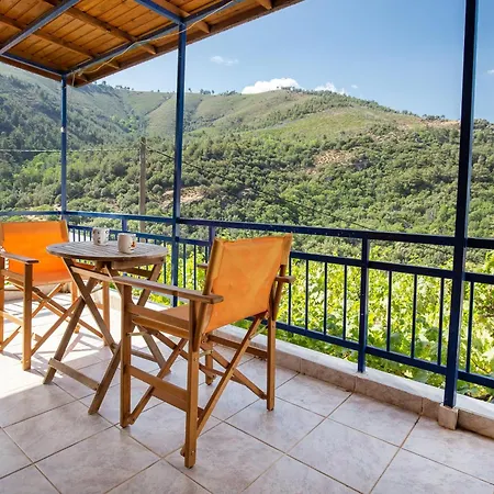 Mountain Stone Ferienhaus Maries (Thasos)