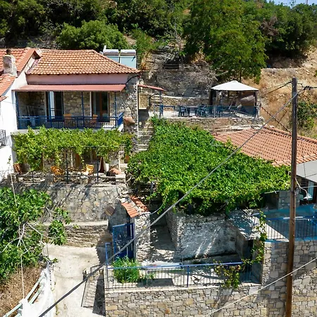 Mountain Stone Ferienhaus